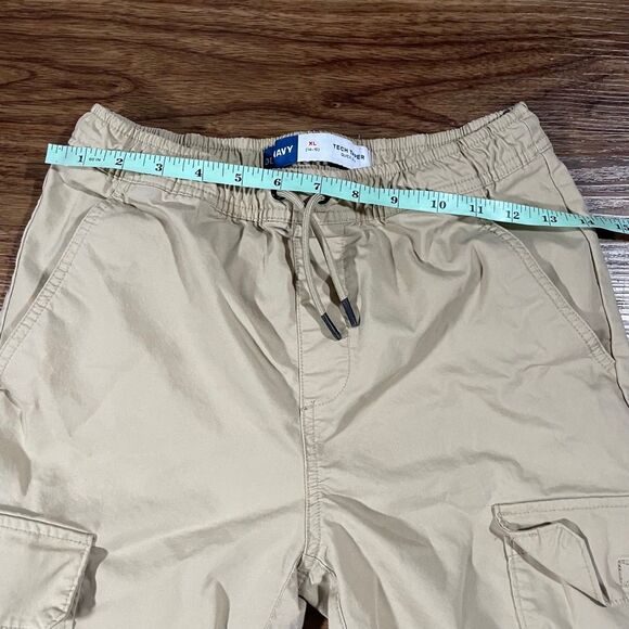 Old Navy Tech Taper Joggers Quick Dry Drawstring Cargo Pants Beige Boys XL 14-16 - Picture 4 of 8